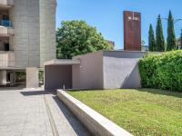 Luxury Residence Oikos - Apartment with Parking - Ferienwohnung