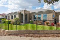 Enfield Executive - B&B Gepps Cross