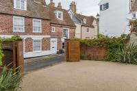 The Hide - B&B Deal