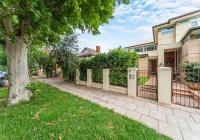 Stylish Home, Family - Walk to Pub,Cafes, 1KM CBD! - Chambres d’hôtes Adélaïde