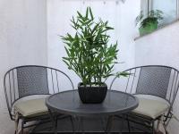 Monoambiente cálido, luminoso, con cochera!!!! - Ferienwohnung
