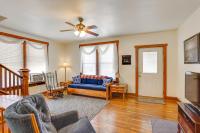 Main Street Loganton Townhome in Amish Country! - Bed and Breakfast