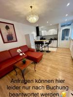 B&B Karlsruhe - Exklusives Haus, ruhig, zentral, lichtdurchflutet, im Innenhof - Bed and Breakfast Karlsruhe