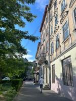 MIAMO apart вулиця ЛЕВИЦЬКОГО 3 - B&B
