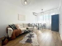 B&B Bucharest - Urban View Studio by CHR Luxury Property - Bed and Breakfast Bucharest