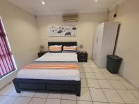 Luxurious Pvt Apartment , Pool, Jaccuzi & Aircons - B&B Sandton
