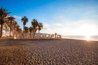 Living Malagueta with parking Free - B&B Málaga