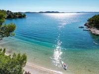 Mobile home Oaza, kamp Lovre Drage, 80m from sea - B&B Drage
