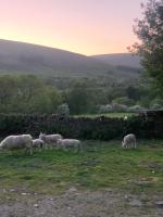 Sheep’s Bit - B&B Edale