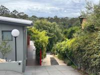 Sunset Manor Stays- Pet Friendly Unit Bairnsdale - Chambres d’hôtes