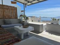 B&B Tourlos - Mykonos Tourlos Nests - Sea View Escape - Bed and Breakfast Tourlos