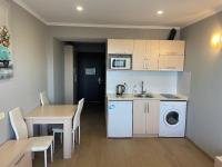 Orbi beach tower - Bed and Breakfast Batoemi