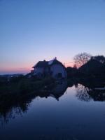Wohlfühloase Hennef - Bed and Breakfast Dambroich