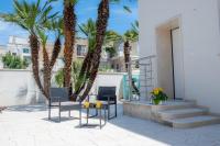 Host in Italy - Magnifico Studio con Giardino nel Centro di Lecce - B&B Lecce