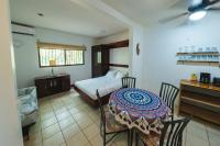 Little Dreams Charming Ground Studio - B&B Coco, Sardinal