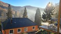 Waldhaus zum gechillten Hirsch in der Natur, bei der Moseltherme Traben-Trarbach - B&B