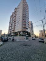 Apê com Churrasqueira na varanda a 400m da praia da Aviação - B&B