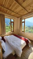 Double Room with Mountain View