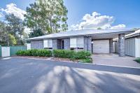 Mason's Lodge - Family Entertainer, Close to Mall - B&B Dubbo