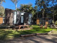 Tiny House 3 at Grampians Edge - B&B