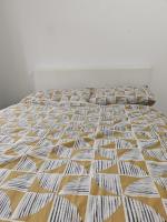 Spacious flat with free parking in Croydon - B&B Croydon