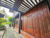 The Thai House Homestay & Thai Cooking Experiences - B&B Ban Bang Sano