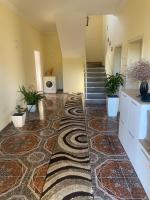 The Hideaway Guesthouse - B&B Bahçallëk