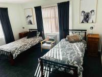 Cozy Creek Cottage - B&B Queenstown