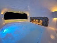 Maranatha. Grotto & Boutique+Hydrotherapy - B&B Pereira