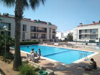 Apartament amb piscina i terrassa - B&B
