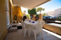 Riboleys - Maison climatisée à 600m de la mer - B&B Vias