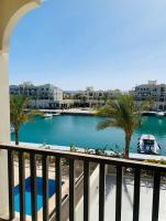 New apartment overlooking the marina in Elgouna - B&B Hurgada