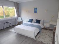 Doppelzimmer mit Gartenblick