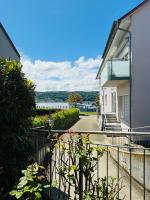 Lake View 110sqm in/outdoor living entire apartment with 2 bedrooms - Ferienwohnung Reichenau