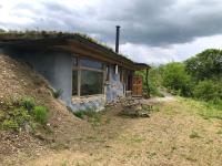 B&B South Brent - Rabbits 1or 2 bedroom hobbit style hillset earthen dartmoor eco home - Bed and Breakfast South Brent