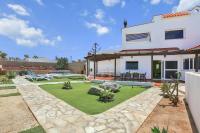 Villa el Castillito Beachfront Villa - B&B