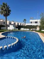 Entre golf townhouse - B&B Villamartin