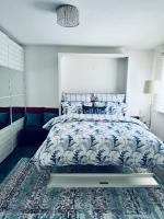 Central London stylish newly decorated studio flat - Ferienwohnung