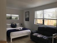 West Auckland Delight Stay - B&B Auckland