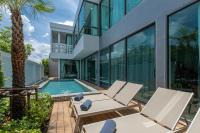 Mandla Villas Collection, Villa Tanya Rawai - B&B