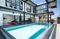 Trendy Loft-style 4BR Pool Villa Sunset Garden 7 - B&B