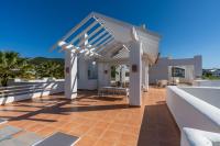 AL-321 Penthouse 3 bedrooms Alcazaba Lagoon - B&B