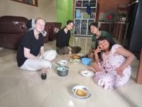 Zinzi's All-Inclusive Homestay - B&B Sangiang