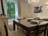 Royal Versailles Dolcevita St Louis - Bed and Breakfast