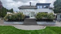 3 ROOMS - Zimmervermietung nähe Flughafen BER - gratis WLAN, Parken & Netflix - B&B