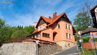 Wonder Home - Apartamenty Karkonosz blisko wyciągów narciarskich, szlaków i restauracji - B&B
