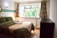 Luxury 2 Bedroom Apartment, Parking, Few Minutes Walk from Wembley Stadium - B&B