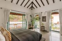 LaEstada|serenityIPortuguese villa|Caretaker| Pool