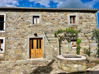 Resort Franko Spacious house with a pool - Bed and Breakfast Obrov