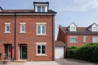 Yew Tree Close Mildenhall Bury St Edmunds - B&B Mildenhall